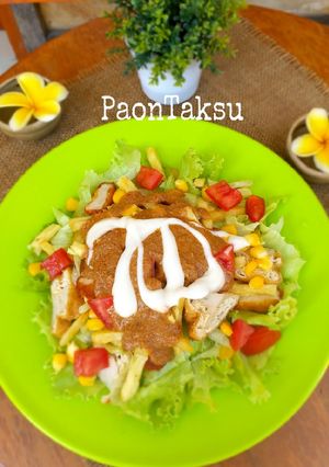 Foto resep Vegetables Salad with Peanut Sauce Dressing😊
