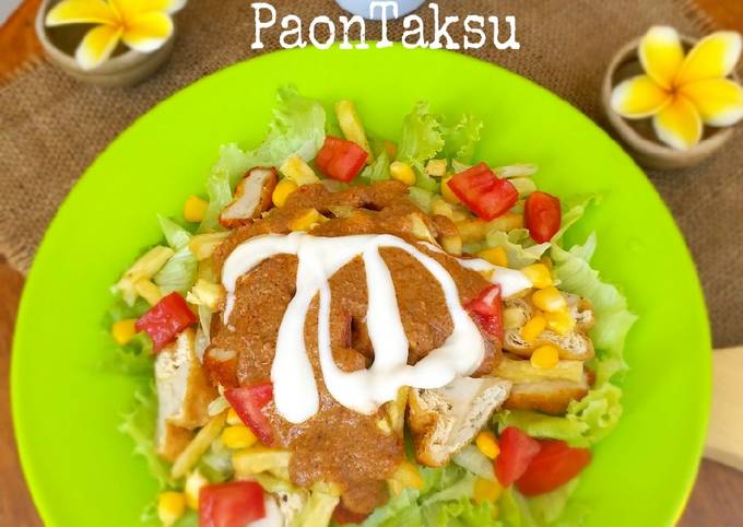 Vegetables Salad with Peanut Sauce Dressingš