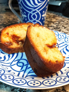 Una foto de Budín rápido se vainilla con corazón de Dulce de leche y algo +!