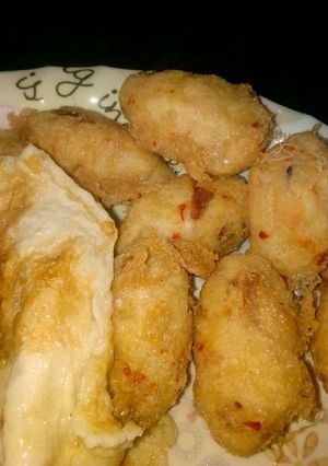 A picture of Yam balls.