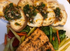 Una foto de Salmón en air fryer