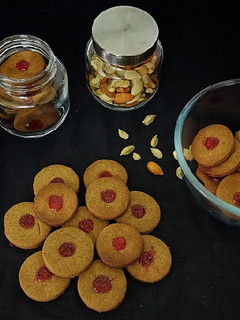 கம்பு குக்கீஸ்(kambu cookies recipe in tamil) செய்முறை முக்கிய புகைப்படம்