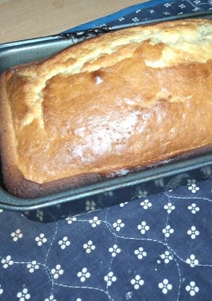 A picture of Lemon cake.