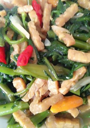 Foto resep Kangkung Kering Tempe