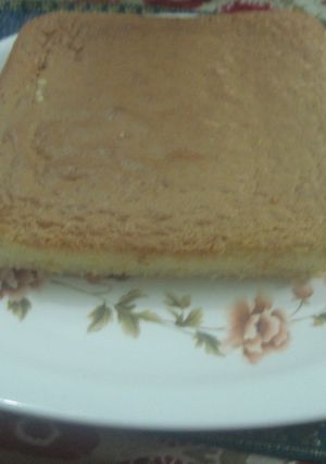 वनीला केक (Vanilla cake recipe in Hindi) रेसिपी मुख्य फोटो