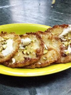 A picture of Malpua.