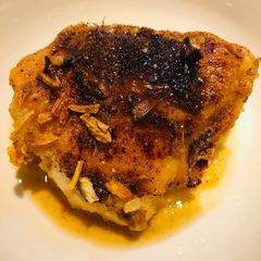 A picture of Easy Baked Paprika Chicken 🐔.