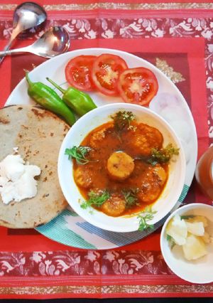 કાઠીયાવાડી ઢોકળીનું શાક રેસીપી મુખ્ય ફોટો