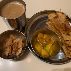 A picture of Instant moong dal chilla.