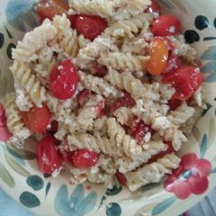 A picture of Feta and tomato Pasta.