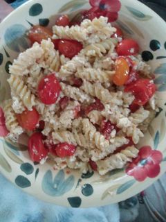 A picture of Feta and tomato Pasta.
