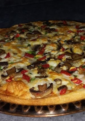 عکسی از دستور پیتزا مخلوط