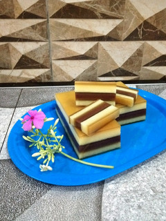 Foto resep Puding Lapis Surabaya