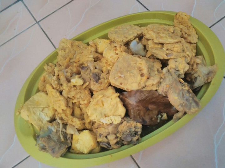 Cara Bikin Ayam Bumbu Kuning untuk Stock Lauk Yang Sederhana