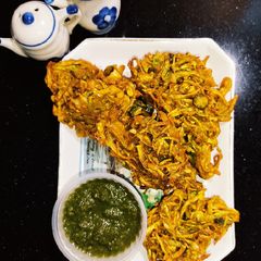 A picture of Crispy Cabbage Pakora.
