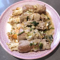 A picture of Enoki Mushroom Roll.