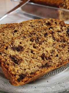 Una foto de 🍌🍫 Budín de banana y chips de chocolate 🍫🍌