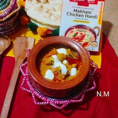 A picture of Makhani_Chiken_Handi.