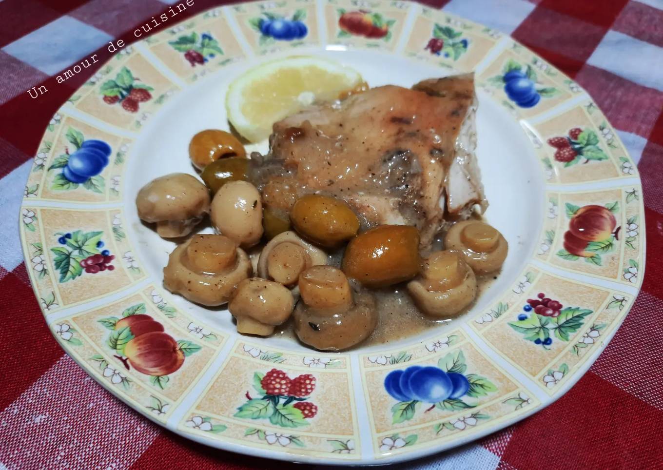 Tajine de poulet olives et champignons 🍄
