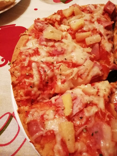 Una foto de Pizza Hawaiana
