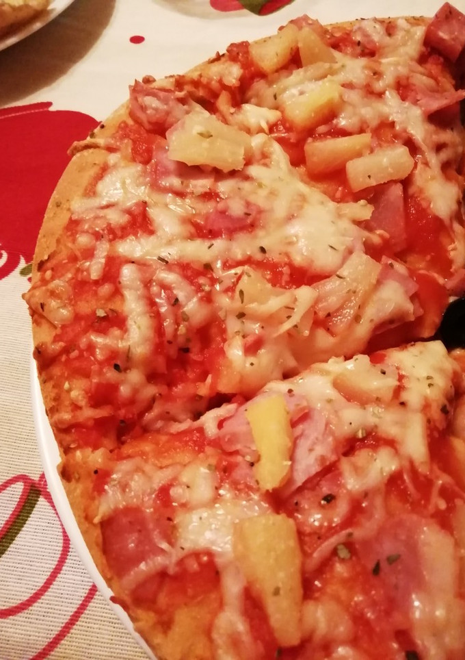 Una foto de Pizza Hawaiana