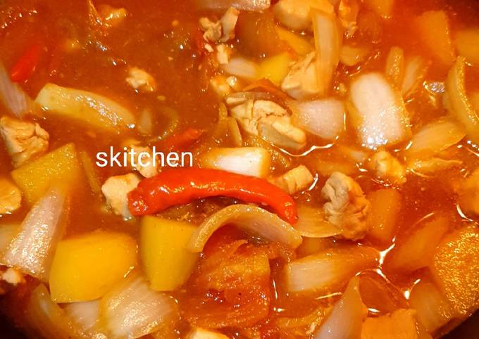 Bagaimana Menyiapkan Tomato Chicken Stew / Bistik Ayam Pedas, Lezat Sekali