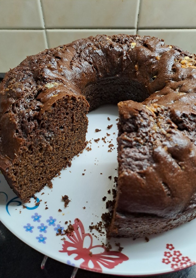 Una foto de Torta húmeda de jengibre y chocolate
