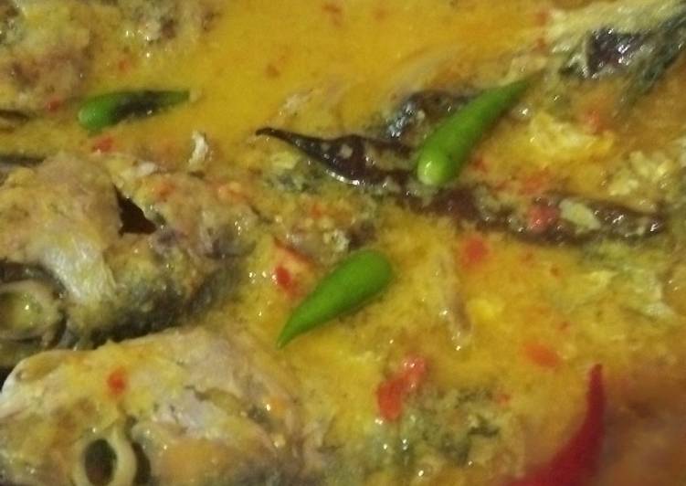 Bahan-bahan Gulai Ikan Kembung yang nikmat dan Mudah Dibuat