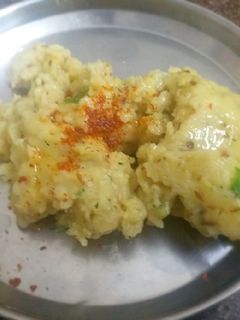 ચોખાના લોટ નું ખીચુ રેસીપી મુખ્ય ફોટો