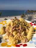 Fusilloni tonno e granella di pistacchi