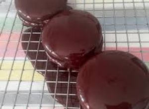Una foto de Alfajores de chocolate estilo mar del plata