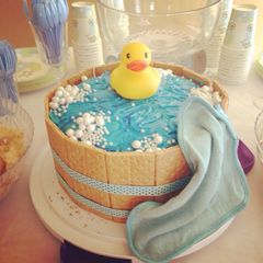 A picture of Rubber ducky baby shower cake.