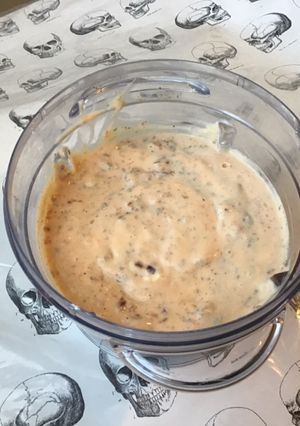 Une photo de Sauce à la brousse corse et tomates séchées (pour viandes et légumes)