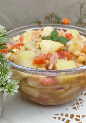 A picture of Sweet Potato Mix Chana Chaat 😋😋.