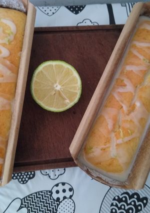 Una foto de Budín de limón 🍋