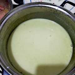 Una foto de Sopa de lechuga