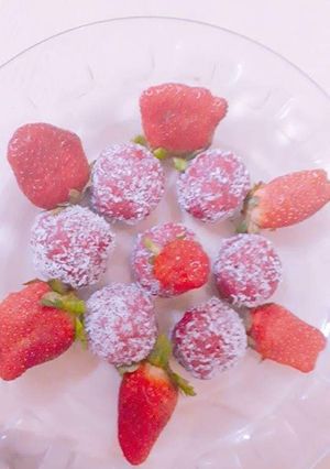 A picture of Strawberry ball #Cookpadfruits.