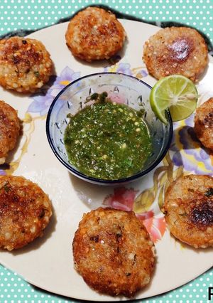 A picture of Sabudana Vada.