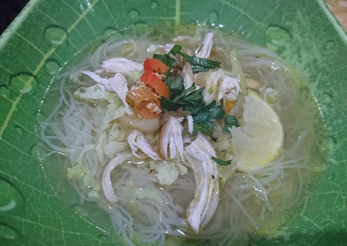 Soto ayam praktis tanpa bumbu halus