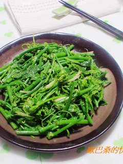 麻油薑絲炒龍鬚菜 的食譜成品照片
