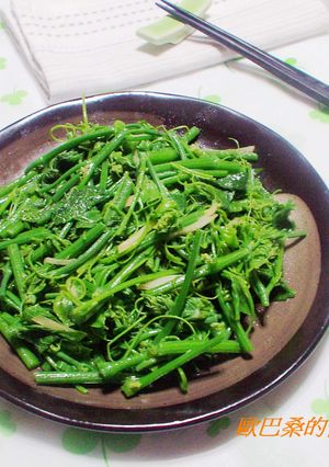 麻油薑絲炒龍鬚菜 的食譜成品照片