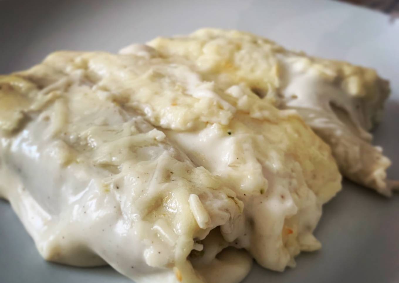 Canelones de pollo asado