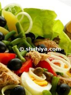A picture of Easy Nicoise salad.