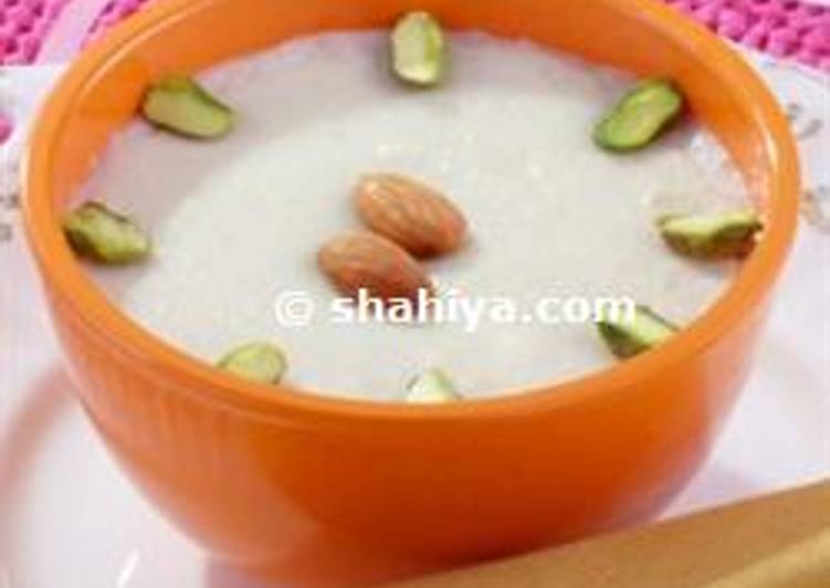 How to Make Quick Creamy Almond Pudding: Phirni