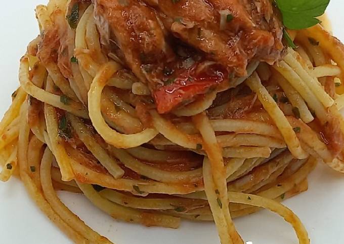 Spaghetti al tonno