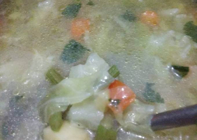 Resep Sayur sop praktis 🤤 cocok untuk sahur dan buka puasa 🤤 Anti Gagal
