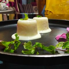 A picture of Milkmaid rabdi kulfi.