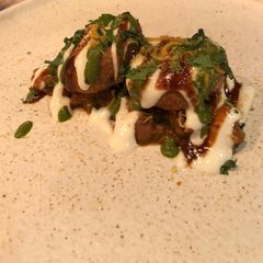 A picture of Stuffed kachori chaat.