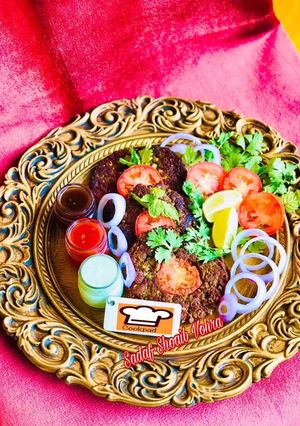 A picture of Chapli kabab.