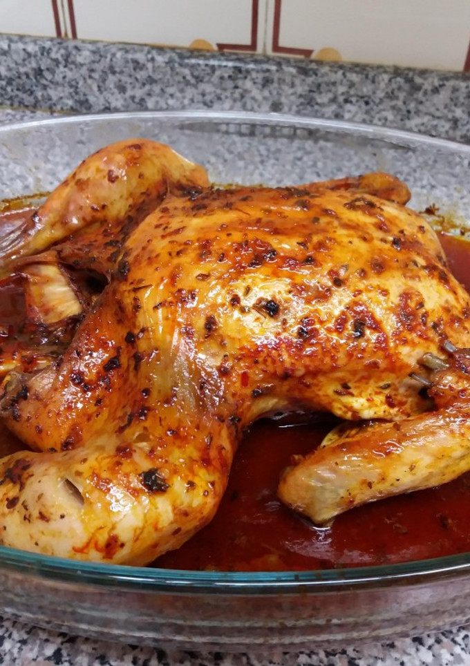 Una foto de Pollo al horno / súper fácil